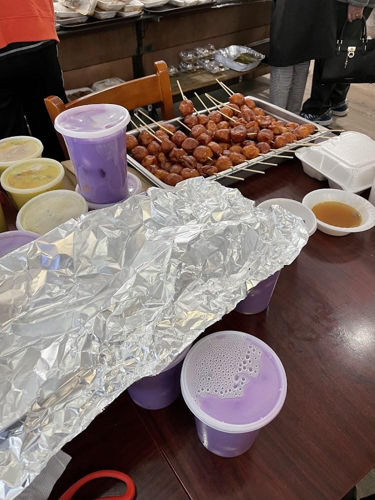 Sariling Atin Restaurant Chopsuey